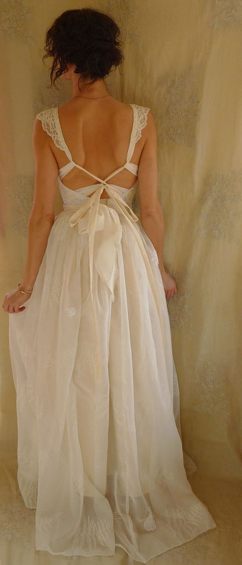 Whimsical Dress, Styl Boho, Yes To The Dress, Pretty Wedding, Wedding Dress Inspiration, Fancy Dresses, Mode Outfits, Dream Dress, Wedding Gown