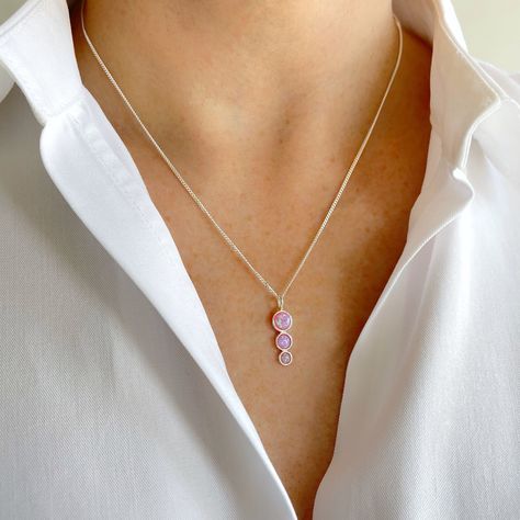 Opal pendant necklace