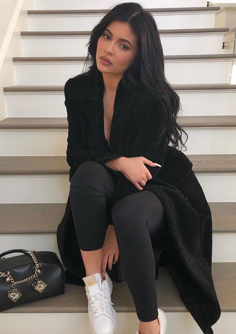 Si quieres ser billonaria, Kylie Jenner tiene algunos consejos para ti - Foto Kylie Jenner Fotos, Kylie Jenner Baby, Ropa Kylie Jenner, Estilo Jenner, Look Kylie Jenner, Estilo Kardashian, Looks Kylie Jenner, Kylie Jenner Photos, Estilo Kylie Jenner