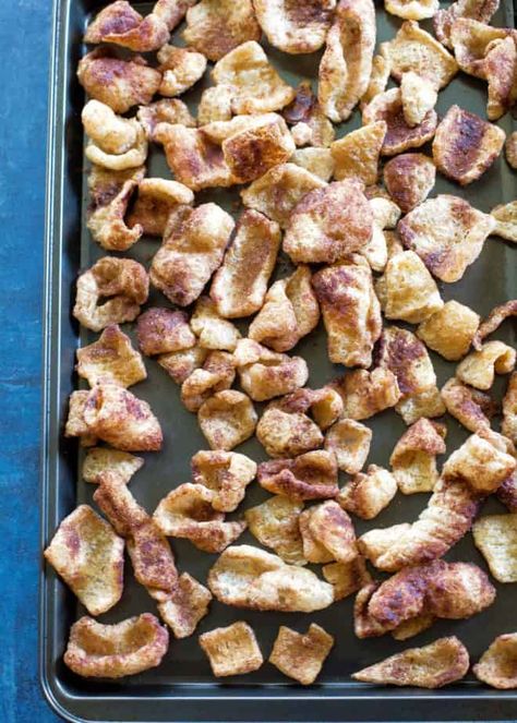 Cinnamon Keto Pork Rinds - buttery, cinnamon sugar pork rinds that taste like a churro! #keto #ketosnacks #recipe #lowcarb #porkrinds Keto Recipes With Pork, Recipes With Pork Rinds, Recipes With Pork, Keto Pork Rinds, Pork Rind Recipes, Braised Chicken Breast, Keto Cereal, Keto Pork, Crunch Cereal