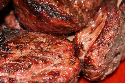 Rachel Ray's 4th best steakhouse out of 200!  Archie's Waeside is a great place in eat in Le Mars. Steak Rub Recipe, Season Steak Recipes, Grilled Beef Tenderloin, The Prairie Homestead, Steak Rub, Pizza Sticks, Prairie Homestead, Parmesan Chips, Steak Rubs