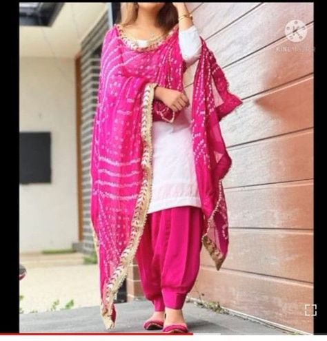 Patiala Suit Wedding, Latest Salwar Designs, Punjabi Patiala Suit, Wedding Kurti, Punjabi Dress Design, Silk Salwar Suit, Patiala Dress, Kurti Dupatta, Suit Kurti