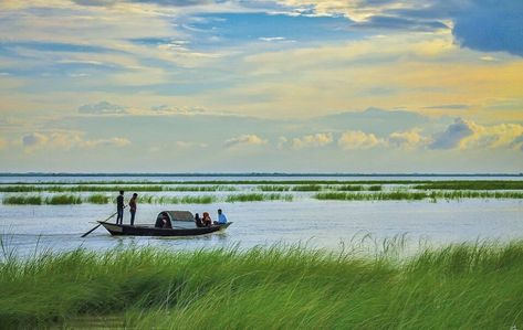 Watercolor Reference, Bangladesh Travel, Beautiful Bangladesh, Sky Art Painting, Village Photos, Nature Picture, Photography Painting, Village Photography, Scenery Photography