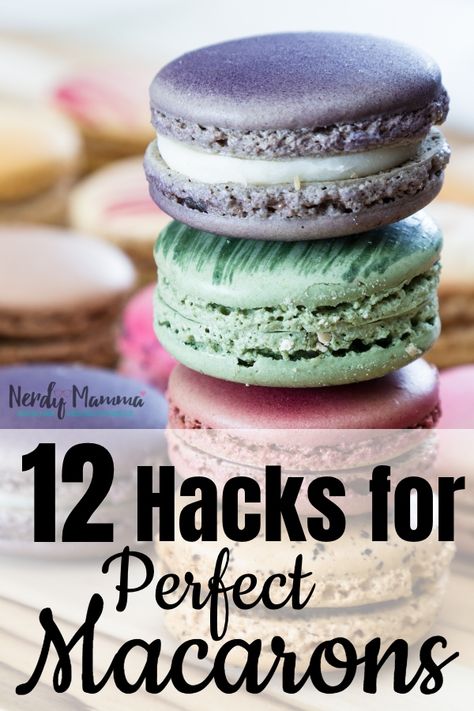 I was hopeless at making macaron cookies, but now that I have these 12 Hacks for Perfect Macarons, I am a cookie-making-machine! #nerdymammablog #macarons Perfect Macarons, French Macaroon Recipes, Kue Macaroon, Macaroon Cookies, Cookie Making, Macaron Flavors, Macaron Cookies, French Macaroons, Macaroon Recipes