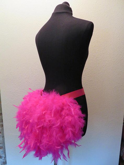 Diy Showgirl Costume, Caribana Costume, Karneval Outfit, Seussical Costumes, Feather Tutu, Samba Dress, Flamingo Costume, Circus Outfits, Diy Carnival