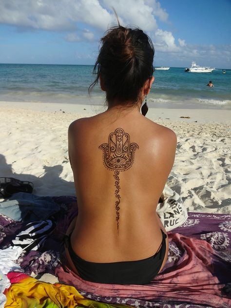 Hamsa Spine Tattoos For Women, Hamsa Back Tattoo Women, Hamsa Tattoo On Back, Hamsa Hand Spine Tattoo, Hamsa Spine Tattoo, Hamsa Tattoo Back, Hamsa Back Tattoo, Henna Hamsa, Fatima Hand Tattoo