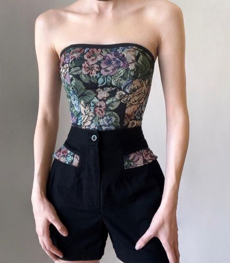 Bandeau Tops, Corset Fashion, Mode Inspiration, Lookbook Outfits, Fashion Sewing, Cute Casual Outfits, Classy Outfits, Aesthetic Clothes, Pretty Outfits