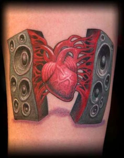 heart beats to the BEAT Love Music Tattoo, Badass Pictures, Tattoo Health, Music Tattoo Designs, Samoan Tattoo, Music Drawings, Creation Art, Music Tattoo, Music Tattoos