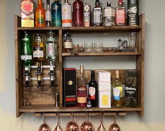 Bar With Shelves, Murphy Bar, Outdoor Pub, Drink Display, Wall Mounted Bar, Home Bar Cabinet, Home Bar Rooms, Bar Detail, Bar Shelves