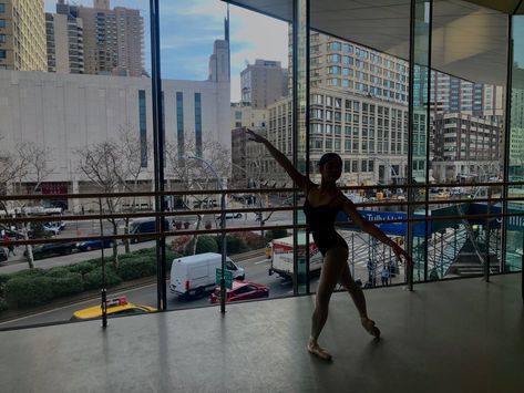 Pointe Shoes Dance Photo Juilliard French Ballet School, Juilliard Dance Aesthetic, Julliard School Aesthetic Dance, Juilliard School Aesthetic, Juilliard Aesthetic, Joffrey Ballet School Nyc, Julliard School, Juilliard School, Ballet Pose