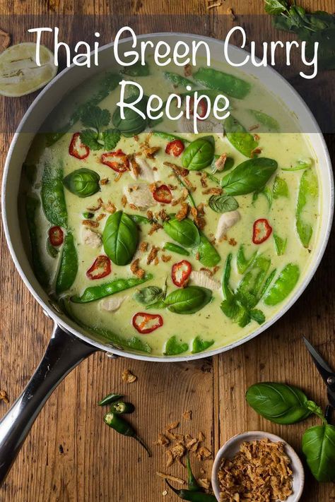 Green Curry Vegetables, Best Thai Green Curry Recipe, Thai Green Curry Sauce Recipe, Green Thai Soup Recipes, Thai Green Curry Sauce, Thai Green Curry Vegetables, Green Curry Recipes Chicken, Vegetable Green Curry Recipes, Thai Green Soup