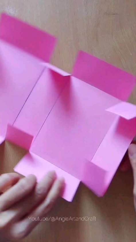 How To Make Cubes With Paper, Creative Gift Box Ideas Easy Diy, How To Make A Box Out Of Cardstock, How To Make A Paper Box With Lid, How To Make A Box From Paper, Diy Necklace Box Gift, Diy Box For Gift, Box Tutorial Diy Paper, How To Make A Box For Gift