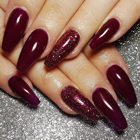 Purple/red gel sculpted nails with glitter Trendy Nails Dark Colors, Purple Red Nails Acrylic, Dark Red Nails With Sparkle, Dark Red Glitter Nails Acrylic, Maroon With Glitter Nails, Dark Red Nails Sparkle, Deep Red Nails With Glitter, Burgundy And Glitter Nails, Dark Red Nails Glitter