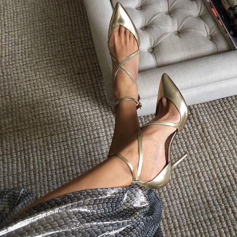 Monika Chiang (@monika_chiang) on Instagram: “Going for gold 🏆 Carolla #MonikaChiang // Link in bio to shop” Gold Closed Toe Heels, Heels Prom, Extreme High Heels, Closed Toe Heels, Going For Gold, 19th Birthday, Gold Pumps, Makeup Tricks, Distressed Boyfriend Jeans