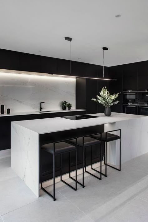 Black Island, Black And White Kitchen, Kitchen 2024, Modern Kitchen Design Luxury 2020, Pitch Black, White Modern Kitchen, Luxury Kitchen Design, House Design Kitchen, Modern Kitchen Design Luxury