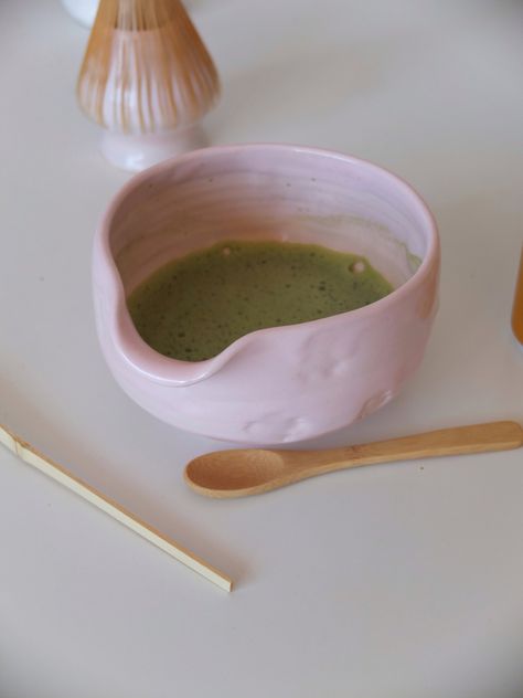 Matcha, tea, tea bowl, matcha bowl, morning, coffee, drinks, aesthetic, room decor, kitchen decor, pastels, pink, ceramics, pottery, ceramic bowl for matcha Matcha Bowl Aesthetic, Handmade Matcha Bowl, Matcha Bowl With Spout, Matcha Bowl Ceramics Handmade, Pottery Matcha Bowl, Matcha Bowl Pottery, Ceramic Matcha Bowl, Matcha Pottery, Matcha Bowl Ceramics