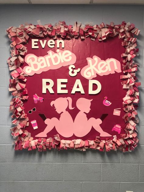 Bring some barbie energy into your classroom this year! Barbie Themed Classroom, Barbie Library Display, Barbie Themed Bulletin Board, Barbie Classroom Door, Barbie Bulletin Board Ideas, Club Bulletin Board Ideas, Barbie Classroom Theme, Barbie Bulletin Board, Barbie Classroom