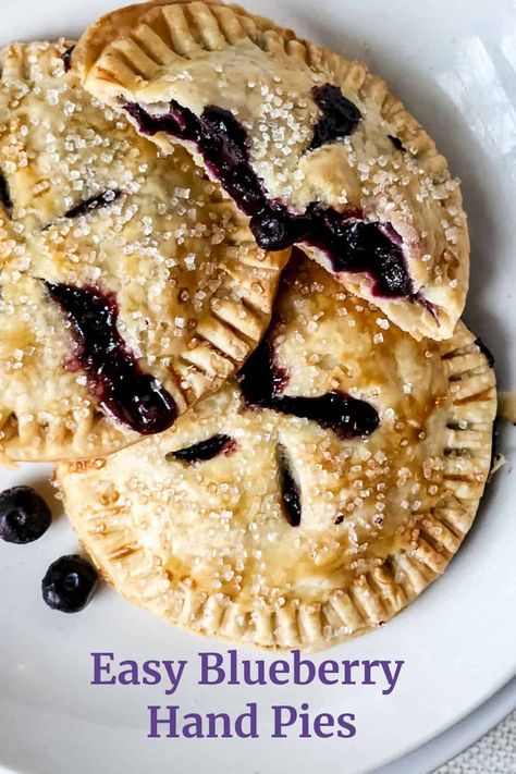 Homemade Blueberry Pie Filling, Easy Hand Pies, Ninja Combi, Canned Pie Filling, Fruit Hand Pies, Pocket Pies, Blueberry Hand Pies, Sweet Slices, Premade Pie Crust