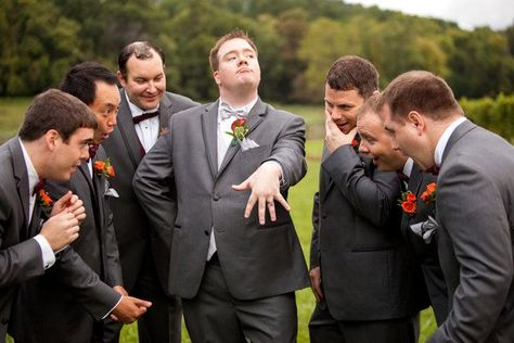 The absolute cutest wedding photo ideas. Impress the guys with your shiny new bling! | Aaron Watson Photography Funny Wedding Photography, Funny Photos Ideas, Wedding Photography Bridal Party, Funny Wedding Pictures, Bridesmaid Funny, Wedding Game, Groomsmen Photos, Funny Wedding Photos, Wedding Photography Bride