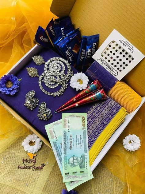 Indian Wedding Favors, Abstract Pencil Drawings, Birthday Room Decorations, Aesthetic Birthday, Wedding Planning Decor, Wedding Gifts Packaging, Bride Photoshoot, Marriage Gifts, Wedding Crafts Diy