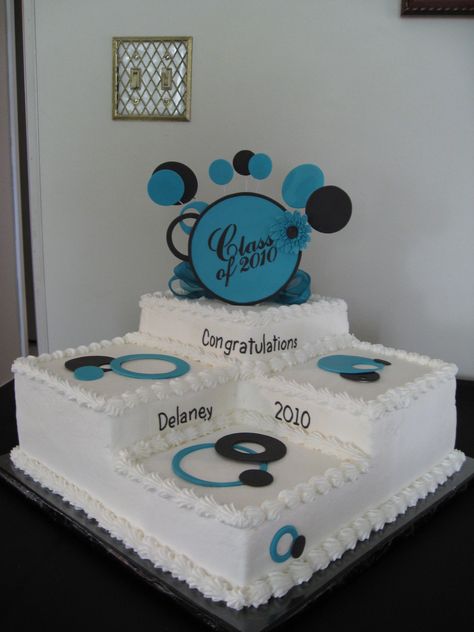 3 Step Graduation Cake - 3 step 2 layer 12 cake with gumpaste and fondant.  Topper with stenciling. Second Bathroom, Grad Cake, Graduation Cake, Fondant Toppers, Graduation Cakes, Occasion Cakes, Savoury Cake, Fancy Cakes, Sweet Cakes