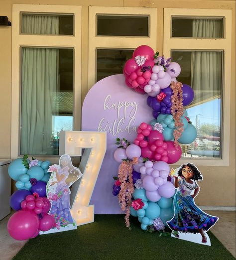 Isabella Encanto Birthday Party Ideas, Encanto Birthday Balloon Arch, Encanto Backdrop Ideas Balloons, Isabela Party Encanto, Isabella Themed Birthday Party, Encanto Balloon Decor, Encanto Birthday Party Decorations Diy, Encanto Decoration Party, Encanto Balloon Arch