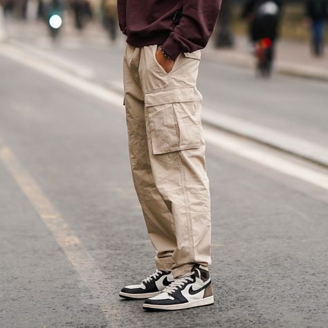 Khaki Cargo Pants Outfit Men, Men Cargo Pants Outfit, Cargo Outfit Men, Khaki Cargo Pants Outfit, Khaki Pants Outfit Men, Cargo Pants Fashion, Cargo Pants Outfit Men, Cream Cargo Pants Outfit, Khaki Pants Outfit