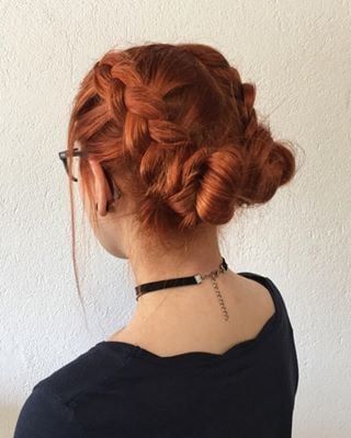 Marley Twist Hairstyles, Rose Gold Hair Vine, Cute Summer Hairstyles, Gold Hair Vine, Disney Hair, Professional Hairstylist, Popsugar Beauty, Easy Summer Hairstyles, Velvet Hair