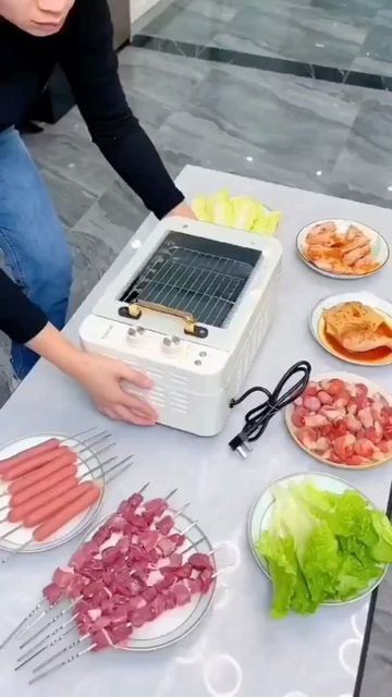 Rotating Grill, Outdoor Electric Grill, Electric Barbecue Grill, Electric Bbq Grill, Kabob Skewers, Grilled Shrimp Recipes, Food Hub, Food Crush, Gadgets Kitchen Cooking