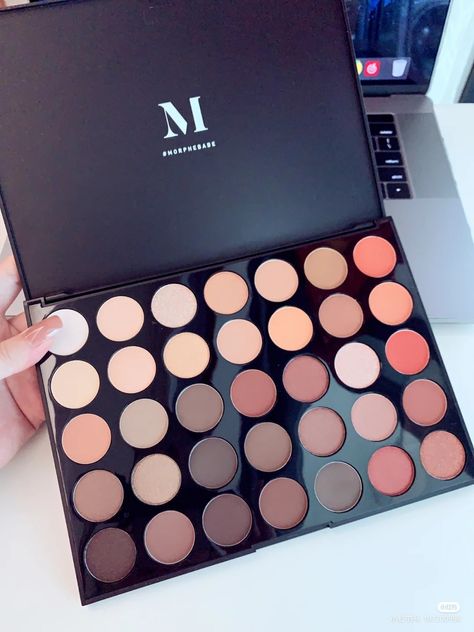 Makeup Pallets Aesthetic, Makeup Collection Goals, Makeup Morphe, Alat Makeup, Makeup Pallets, Makeup Eyeshadow Palette, Makeup Accesories, Makeup Package, Fancy Makeup