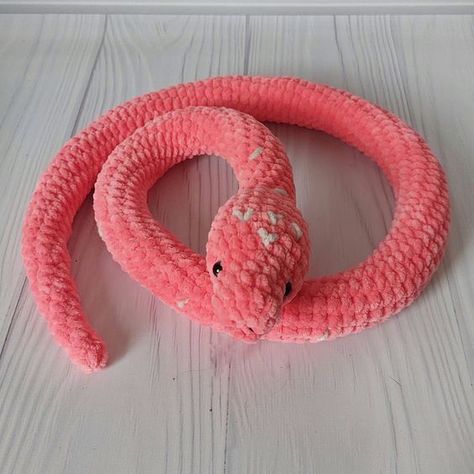 Light red snake lovers. Crochet snake. Gift for her Crochet toys ideas #crochettoysideas #crochet #crochettoy #crochetpattern #crochetpatterns 2.679 Crochet Snake Pattern Free, Crochet Snakes, Snake Crochet, Boy Babies, Crochet Snake, Snake Gift, Red Snake, Easy Crochet Animals, Plush Yarn