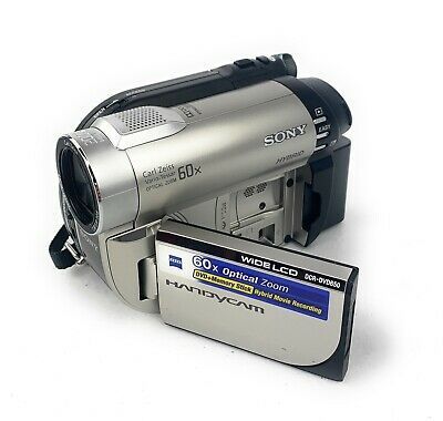 SONY HANDYCAM DIGITAL VIDEO CAMERA RECORDER DCR-DVD650 WIDE... Sony Handycam, Teknologi Gadget, Camera Recorder, Retro Gadgets, Image Swag, Digital Video Camera, Haikou, Vie Motivation, Digital Video