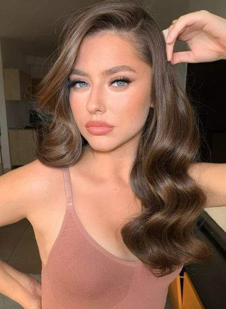 Natural Brown Hair, Rambut Brunette, Brown Hair Looks, Brown Hair Inspo, Bridesmaid Hair Makeup, Spring Hair Color, Hair Color Light Brown, Brown Hair Balayage, בר מצווה