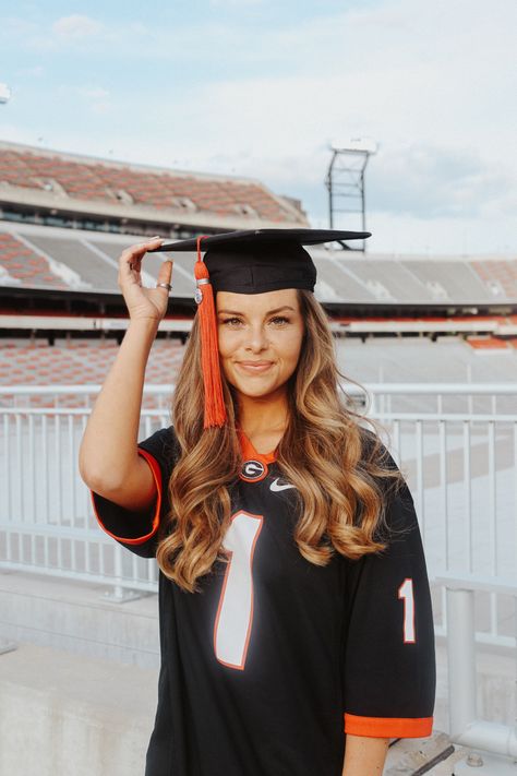 Football Stadium Graduation Pictures, Stadium Photo Ideas, Stadium Senior Pictures, Stadium Graduation Pictures, Grad Pics On Football Field, Uga Graduation Pictures, Uga Grad Photos, Uga Graduation, Boise State Grad Photos