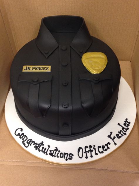 Cop Graduation Party, Law Enforcement Cake, Police Graduation Cake, Police Graduation Party Ideas, Police Graduation Party, Cop Gifts, Cake Police, Cop Party, Police Cake