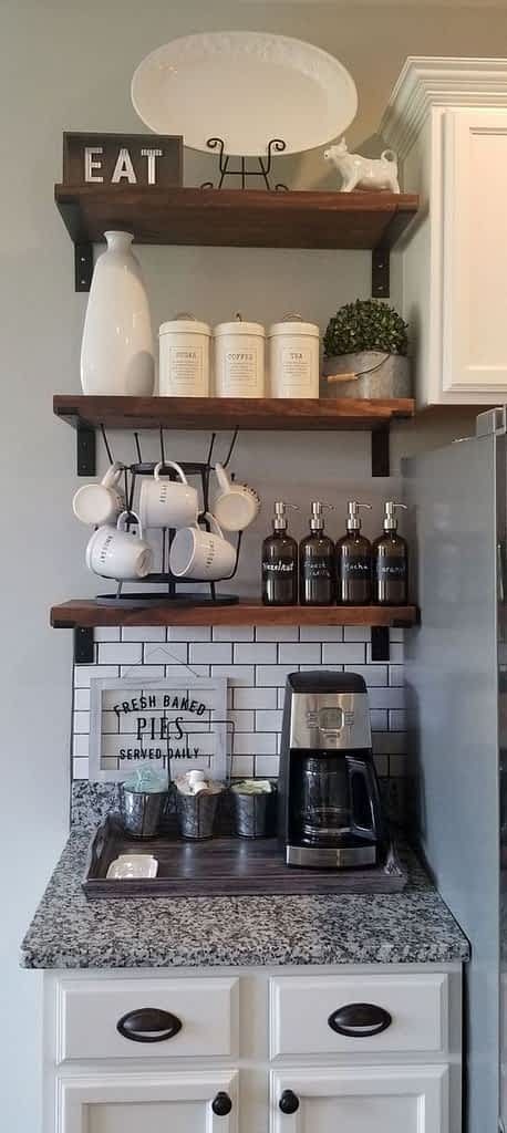 45+ Awesome Home Coffee Stations Ideas Kaffe Station, Coffee Bar Design, Design Café, Kabinet Dapur, Home Coffee Stations, Coffee Bars In Kitchen, Coffee Nook, Home Coffee Bar, Coffee Bar Home