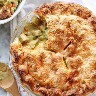 Curry Turkey, Turkey Pot Pie Recipe, Butter Pie Crust, Savoury Tarts, All Butter Pie Crust, Thanksgiving Leftover Recipes, Butter Crust, Turkey Pot, Healthy Thanksgiving Recipes