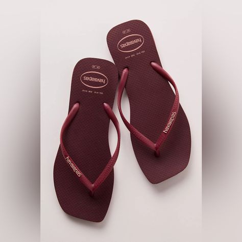 Nwt Havaianas Slim Square Flip Flops Newww Size 1: Usa 9/10 Eur 41/42 Bra 39/40 Size 2: Usa 11/12 Eur 43/44 Bra 41/42 Color: Purple Soil So Simple With A Twist, These Flip-Flops From Havaianas Are Featured In Their Signature Slim Style With A Squared-Off Toe For An Extra Dose Of Detail. Slip-On Style, Backless Design, Brazilian Rubber Uppers, Slim Thong Straps, Flat Cushioned Sole, Square Open Toe This Easy Pair Is The Most Essential Summertime Shoe. Care/Import Made In Brazil Contents 98.5% Rub Slim Style, Backless Design, Shoe Care, Color Purple, Women's Shoes Sandals, Open Toe, Flip Flops, Shoes Sandals, Size 2