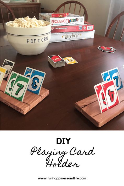 Wooden Playing Card Holder, Playing Card Holders Diy, Card Holders For Playing Cards Diy, Diy Playing Card Holder, Wooden Gifts Diy, Card Holders For Playing Cards, Wooden Diy Projects, Scrap Wood Diy, Card Holder Diy