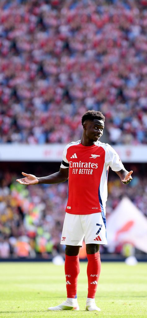 #bukayosaka #arsenal #wallpapers #premierleague Bukayo Saka Icon, Bukayo Saka Wallpaper Hd, Saka Bukayo, Saka Wallpaper, Arsenal Aesthetic, Arsenal Saka, Saka Arsenal, Wallpaper Futbol, Arsenal Wallpaper