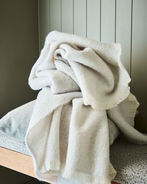 Our Oyster throw is a perfect neutral for any occasion with a blend of cloud, white and natural shades. #mystalbans Neutral Throw, Alpaca Throw, St Albans, Neutral Design, Natural Shades, Cloud White, Grey Tones, Water Repellent, Alpaca