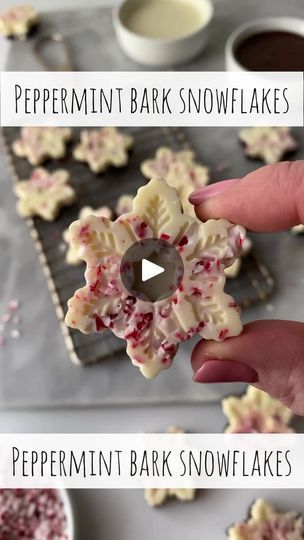 3.3K views · 77 reactions | Peppermint bark snowflakes! My mold is a few years old but I’ll link a similar one in the comments. Chocolates are from ifiprovisions ! #peppermintbark #peppermint #holidayfood #chocolates | One Sweet Mama | Global Genius · Deck The Halls (Jazz) Candy Molds Recipes, Christmas Candy Molds, Christmas Chocolate Moulds, Peppermint Bark Recipes, Holiday Treats Christmas, Winter Dream, Candy Bark, Chocolate Candy Molds, Peppermint Bark