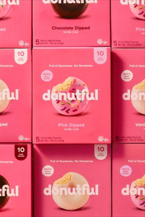 While Donutful aims to make a healthier donut, they still want to provide the dopamine rush of sweets. Meaningful Works' shame-free marketing emphasizes a truth anyone with a sweet tooth knows: that "sometimes you just need a dumb donut." Bon Bon Packaging Design, Cloud Snacks, Sweets Packaging Design, Bake Packaging, Donuts Packaging, Sweets Branding, Baking Branding, Candy Branding, Snack Packaging Design