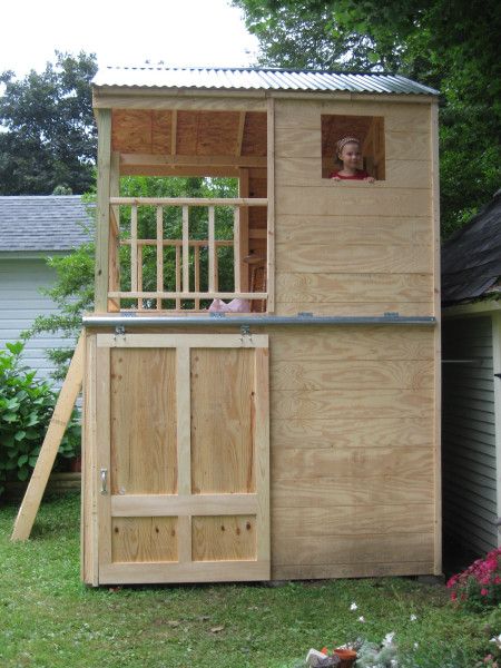 Shed Playhouse, Diy Playhouse, Backyard Playhouse, Build A Playhouse, Simple Shed, Playhouse Outdoor, Backyard Shed, Bike Shed, Backyard Playground