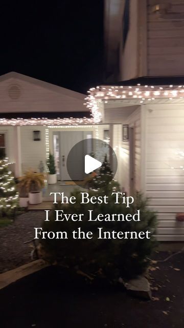 Maria Simonelli on Instagram: "This might be obvious but, The best tip I learned from the Internet is to hand the second floor Christmas Lights on the INSIDE of the windows! Why did I never think of this before? Tell me, do you hang your window lights this way? #christmasdecor #christmaalights #christmashacks #christmasdecorations #outdoorchristmasdecor #outdoorchristmaslights" Christmas Lights Inside Window, Window Lights, Christmas Hacks, 2024 Christmas, Window Light, Outdoor Christmas Lights, Outdoor Christmas Decorations, Second Floor, Christmas Lights