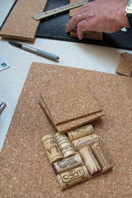 Diy Wine Cork Coasters, Wine Cork Coasters How To Make, Cork Coasters Diy, Box Noel, Wine Cork Diy Projects, Wine Cork Coasters, Dave Mason, Cork Diy Projects, Coasters Diy