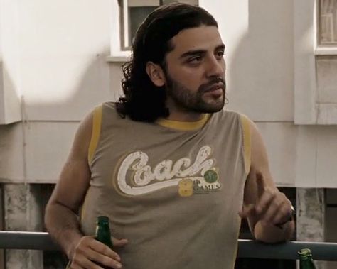 Oscar Isaac Long Hair, Body Of Lies, Leto Atreides, Poe Dameron, Salty Hair, Oscar Isaac, Human Male, Famous Men, Moon Knight