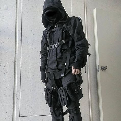 Mode Dope, Tech Clothing, Techwear Streetwear, Tech Wear Fashion, Tech Wear, Techwear Outfits, Techwear Fashion, Tactical Wear, Cyberpunk Clothes