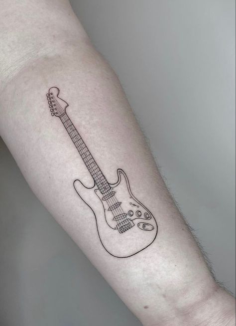 Fender Guitar Tattoo Ideas, Fineline Guitar Tattoo, Fender Strat Tattoo, Guitar Aesthetic Tattoo, Fender Stratocaster Tattoo, Guitar Tattoo Aesthetic, Bass Guitar Tattoos, Mini Guitar Tattoo, Electric Guitar Tattoo Small