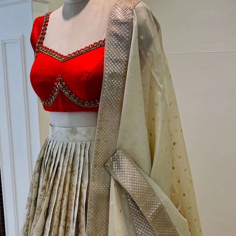 VISIT LIKE AND FOLLOW US For immediate response please call or WhatsApp us on +918099634110 Bridal lehenga.indianwedding lehenga.lehengalove.love.indianbridallehenga.indianware.saree.blouse,lehengalovers,indianbridalmakeup.bollywoodlehenga,haldi, Sangeet,haldidresses,bridalgagarhas, #lehenga #lehengalove #lehengalovers❤️❤️❤️ #lehengalovers #bridal #indianwedding #indiansaree #indianbride #indianbridalmakeup #indianbridalwear #bollywood #bigfatindianwedding #haldi #haldiceremony #usaindia... Tissue Lehenga, Katori Blouse, Tissue Dupatta, Black Blouse Designs, Traditional Chic, Langa Voni, Half Saree Lehenga, Indian Bridal Hairstyles, Indian Gowns Dresses